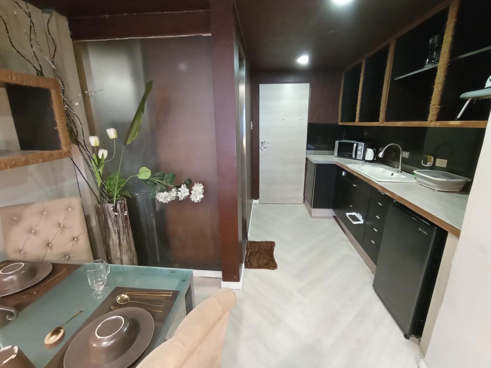 The Staycation - Serviced Rooms Manila Exterior foto