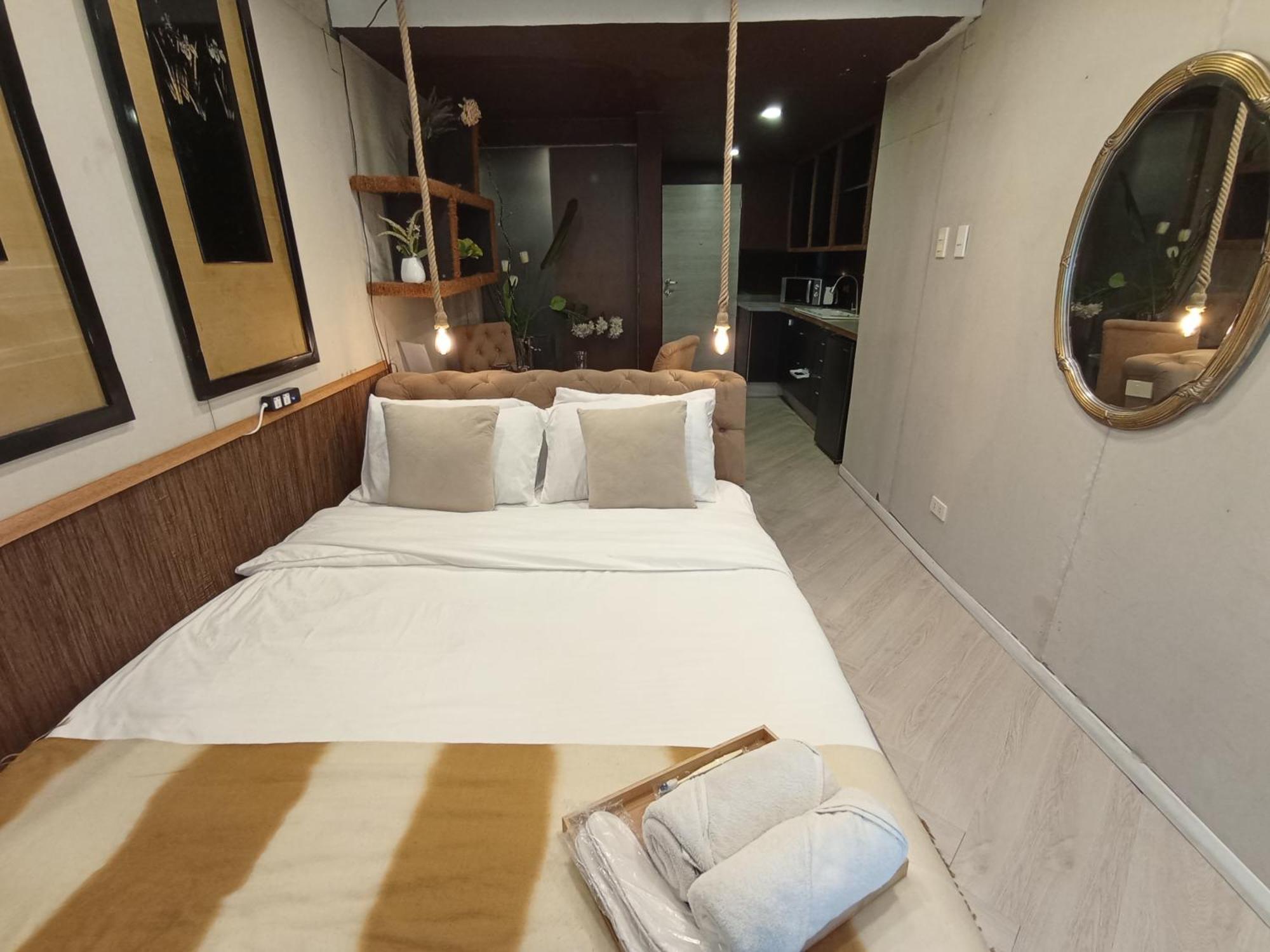 The Staycation - Serviced Rooms Manila Exterior foto